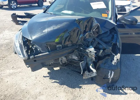 2018 Nissan Sentra S z USA, uszkodzony, nr VIN 3N1AB7AP8JY302780